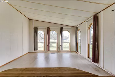 85551 Dilley Ln, Eugene, OR 97405 - Photo 16