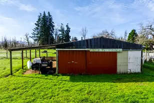 85551 Dilley Ln, Eugene, OR 97405 - Photo 8