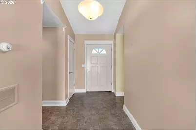 33666 Cullaby Lake Ln, Warrenton, OR 97146 - Photo 6