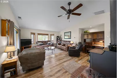 33817 Gage Rd, Mitchell, OR 97750 - Photo 10