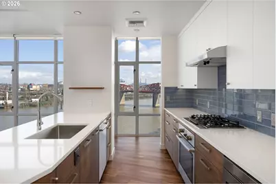 1310 NW Naito Pkwy #1002A, Portland, OR 97209 - Photo 16