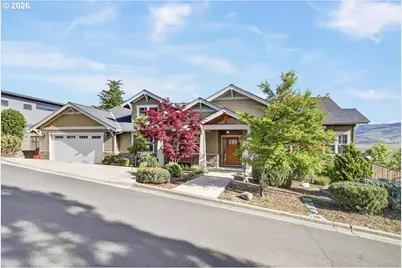 417 Tucker St, Ashland, OR 97520 - Photo 2