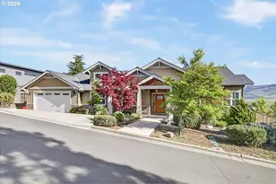 417 Tucker St, Ashland, OR 97520 - Photo 2