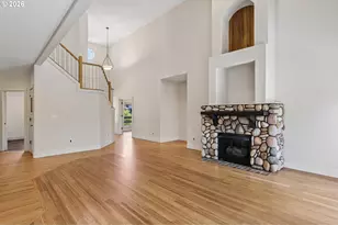 2445 W 10th St, Washougal, WA 98671 - Photo 6