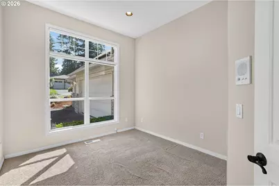 285 SE Avondale Way, Gresham, OR 97080 - Photo 8
