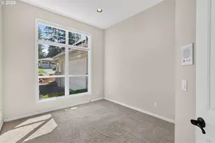 285 SE Avondale Way, Gresham, OR 97080 - Photo 8