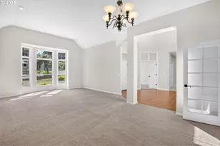 285 SE Avondale Way, Gresham, OR 97080 - Photo 6