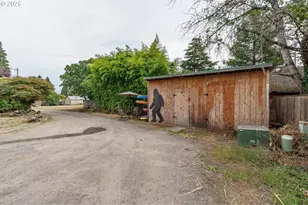 569 22nd St, Washougal, WA 98671 - Photo 32