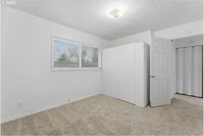 18427 SE Yamhill St, Gresham, OR 97233 - Photo 30