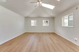 91082 Leashore Dr, Vida, OR 97488 - Photo 36