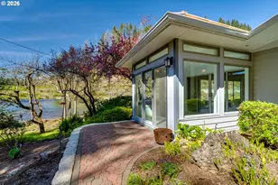 91082 Leashore Dr, Vida, OR 97488 - Photo 38