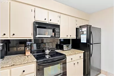 4701 NE 77th Ave #24, Vancouver, WA 98662 - Photo 14