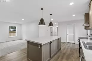 707 10th St, Vader, WA 98593 - Photo 12