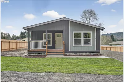 707 10th St, Vader, WA 98593 - Photo 2