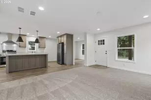 707 10th St, Vader, WA 98593 - Photo 6