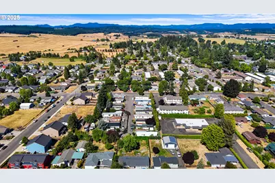 545 Warren St S #12, Monmouth, OR 97361 - Photo 40