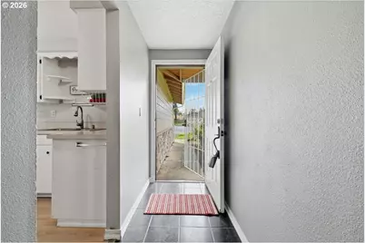 1305 NE 129th Ave, Vancouver, WA 98684 - Photo 6