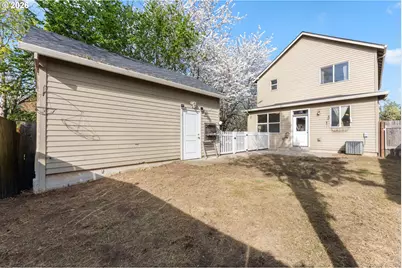 9743 N Portsmouth Ave, Portland, OR 97203 - Photo 38