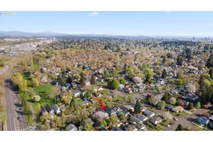 9743 N Portsmouth Ave, Portland, OR 97203 - Photo 42