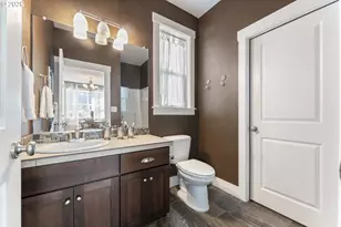 9743 N Portsmouth Ave, Portland, OR 97203 - Photo 22