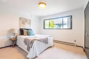 1827 NE Multnomah St, Portland, OR 97232 - Photo 20