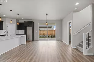 1105 NW 111th Cir, Vancouver, WA 98685 - Photo 6