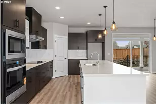 1105 NW 111th Cir, Vancouver, WA 98685 - Photo 8