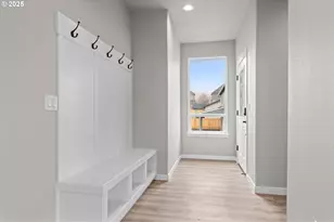 1105 NW 111th Cir, Vancouver, WA 98685 - Photo 4