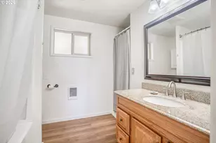 1309 NW Bayshore Dr, Waldport, OR 97394 - Photo 32