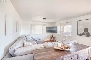 1309 NW Bayshore Dr, Waldport, OR 97394 - Photo 24