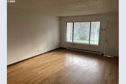 1821 26th Ave, Forest Grove, OR 97116 - Photo 2