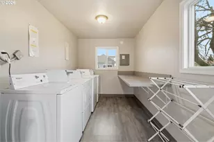 822 S Columbia St, Newberg, OR 97132 - Photo 42