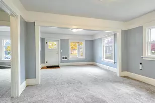 308 A St, Silverton, OR 97381 - Photo 4