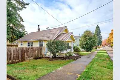 308 A St, Silverton, OR 97381 - Photo 26