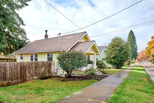 308 A St, Silverton, OR 97381 - Photo 26