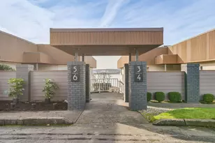 6903 SE Riverside Dr, Vancouver, WA 98664 - Photo 2