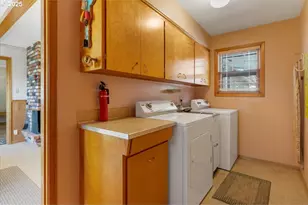 32008 Moss St, Lebanon, OR 97355 - Photo 16