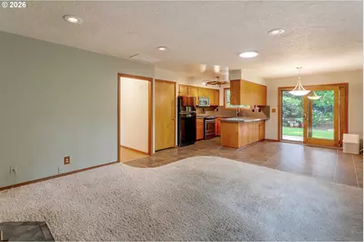 3047 SE 140th Ave, Portland, OR 97236 - Photo 10