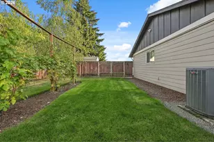 18004 NE 18th St, Vancouver, WA 98684 - Photo 32