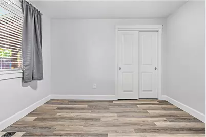 18004 NE 18th St, Vancouver, WA 98684 - Photo 12