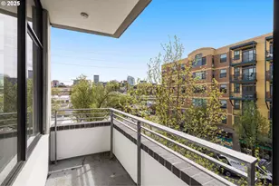 1234 SW 18th Ave, Portland, OR 97205 - Photo 28