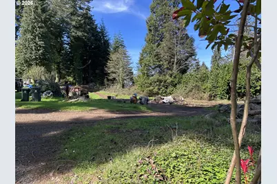62348 Olive Barber Rd, Coos Bay, OR 97420 - Photo 2