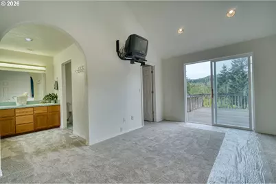 28502 Chapman Rd, Scappoose, OR 97056 - Photo 18