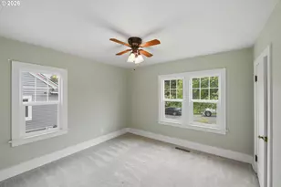 383 N Folsom St, Coquille, OR 97423 - Photo 10