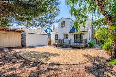 1815 N Ainsworth St, Portland, OR 97217 - Photo 26