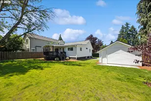 10114 N Calhoun Ave, Portland, OR 97203 - Photo 36