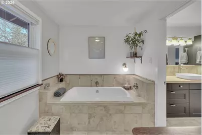 16431 NW Charlais St, Beaverton, OR 97006 - Photo 30