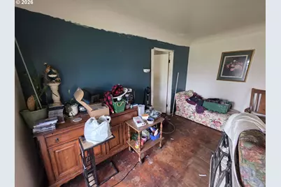 1305 Park Ave, Raymond, WA 98577 - Photo 8