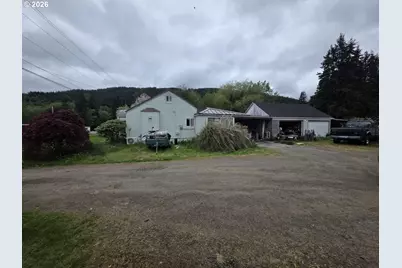 1305 Park Ave, Raymond, WA 98577 - Photo 4