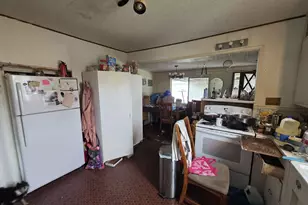1305 Park Ave, Raymond, WA 98577 - Photo 10